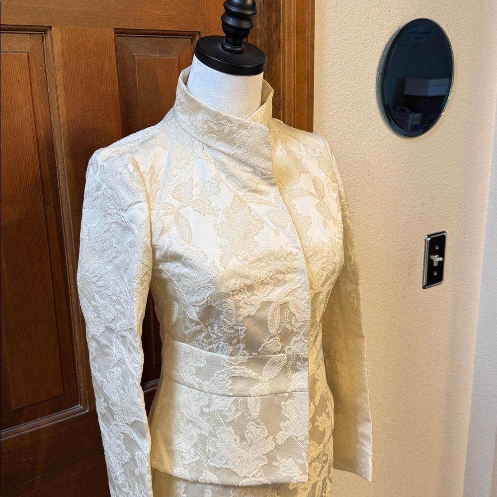 PRICE FIRM NWT Valentino Roma Beige Textured  Blazer & Skirt Set Size 40|4 - Picture 11 of 13